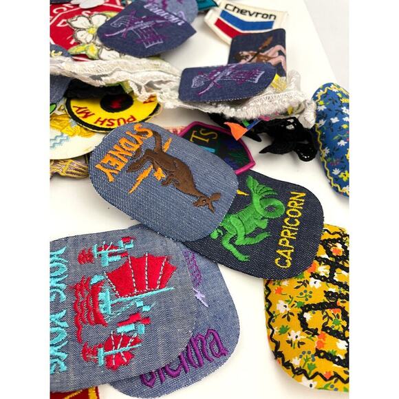 150 PC Assorted Sewing Applique Patches Iron on Sew On NEW Mixed Sequin Crafting - Picture 11 of 16